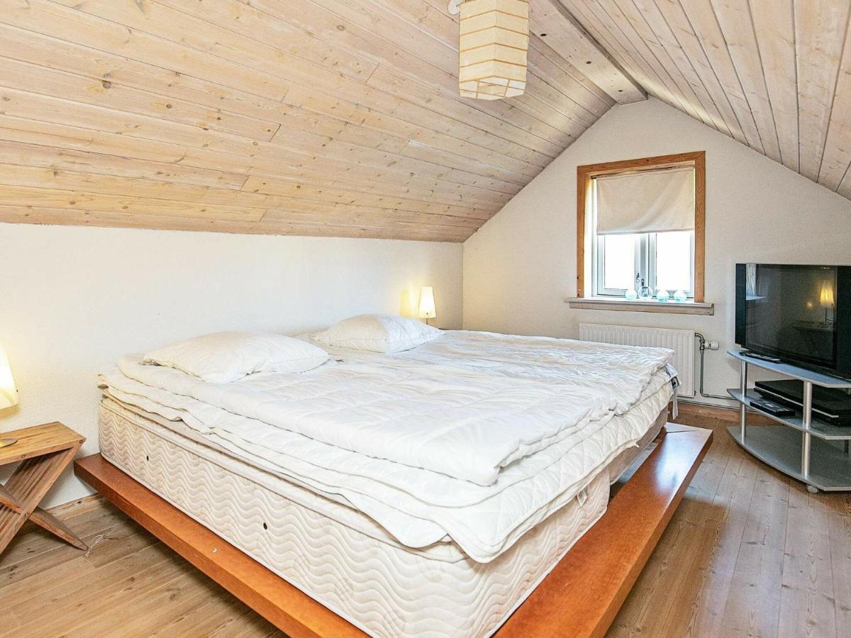 Hébergement de vacances 8 Person In *